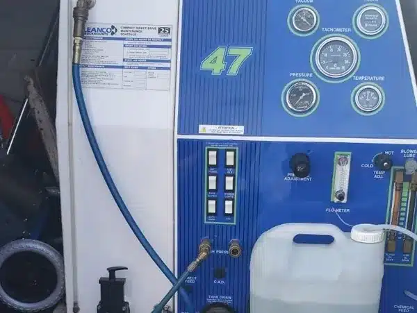 Carpet cleaning machine control panel